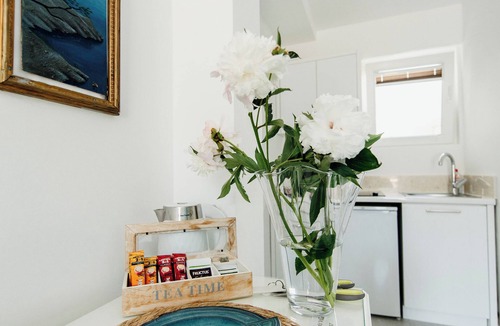 Budva Apartment | Turquoise studio with AC in beautiful Budva perfect for getaway