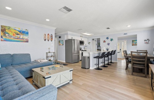 Spring Hill House | Turtle Cove - Hernando Beach Waterfront, w/ Kayaks & Arcade Games!