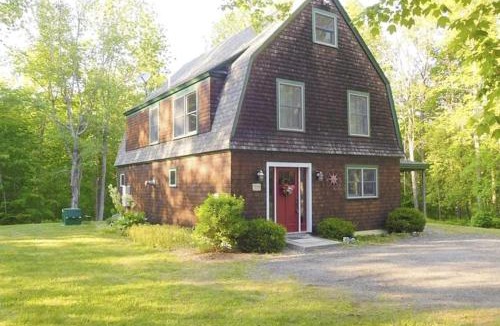 Gardiner House | Turtle Cove