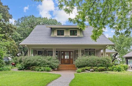 Shoreview House | Turtle Lake Cottage