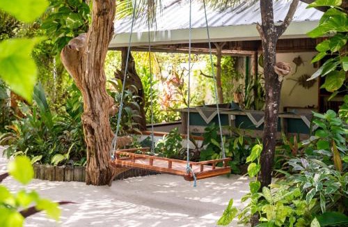 Haa Dhaalu Atoll House | Turtle Nest guesthouse