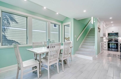 Boca Grande House | Turtleback 11 - 3 Bed/3 Bath - Beachfront - Community Pool - Close to Village - Sleeps 6