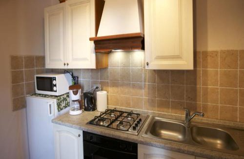 Torre A Castello House | Tuscan Hilltop Farm Stay