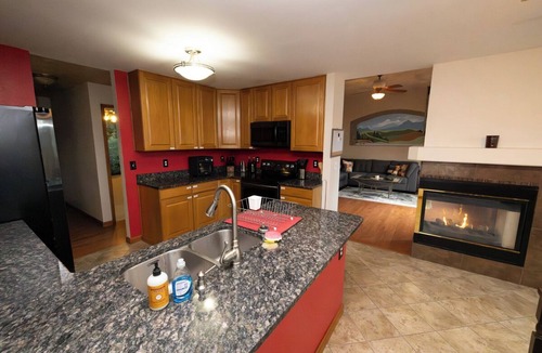 Westminster House | Tuscan Hills Hideaway - 6 Bedrooms, 14 beds, Up to 25 people