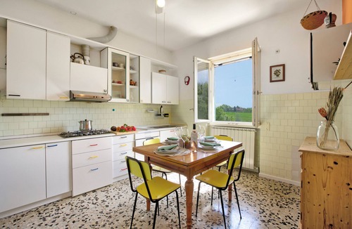 Terranuova Bracciolini Apartment | Tuscan Counrtry House with Private Garden for 4, Terranuova Bracciolini, Italy