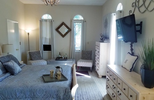 Eureka Springs Bed & Breakfast | Tuscan Manor