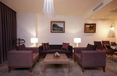 Buyukcekmece Hotel | Tuyap Palas