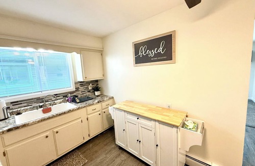 Cedar Rapids Apartment | Twice As Nice 2-bedroom Apartment in Cedar Rapids