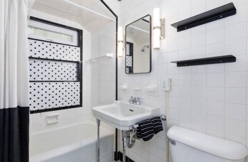 Edinburg House | Twin Acres