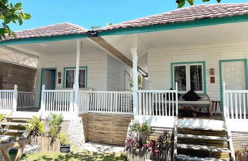 Katiet House | Twin Bungalows Shared ensuite 1 bedroom bungalow