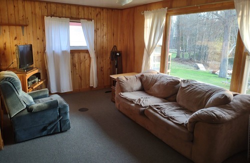 Tomahawk Cabin | Twin Bay Resort Cabin # 5