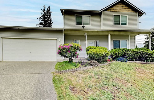 Holly House | Twin Creeks | Central AC, Office, 2-Car Garage | Grill, Fenced Yard & Lawn