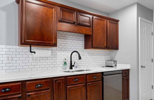 Spring Hill House | Twin Feather Run 6004-TN Retreat-Sleeps 8