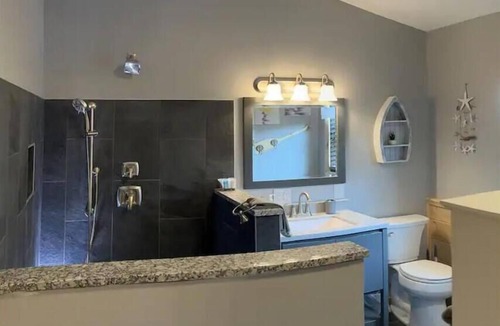 Sylvan Beach House | Twin Getaway Cottages - The Pair
