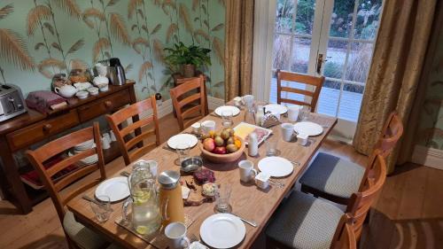 Duvauchelle Bed & Breakfast | Twin Gullies