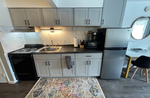 Syracuse Apartment | Twin Oaks Extended Stay One Bedroom - 2817 Apt 6