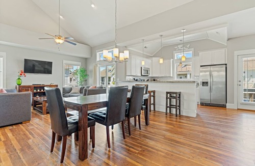 Corolla Light House | Twin Suns at Beacon Villas 4 Bedroom Luxury Townhouse