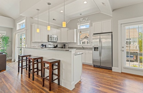 Corolla Light House | Twin Suns at Beacon Villas 4 Bedroom Luxury Townhouse