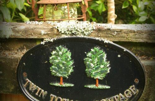 Pinehaven House | Twin Totara Cottage