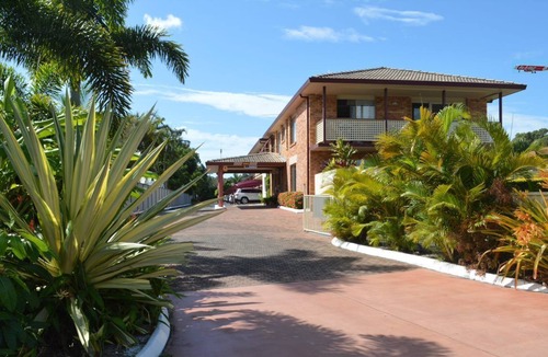 Tweed Heads West Apartment | Twin Towns & Coolangatta Beaches