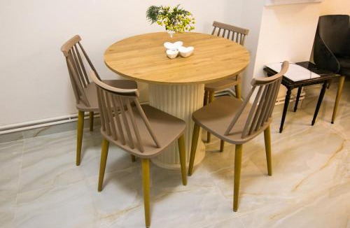 Serres Apartment | Twins