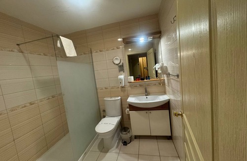 Gaziosmanpasa Hotel | Twins Hotel