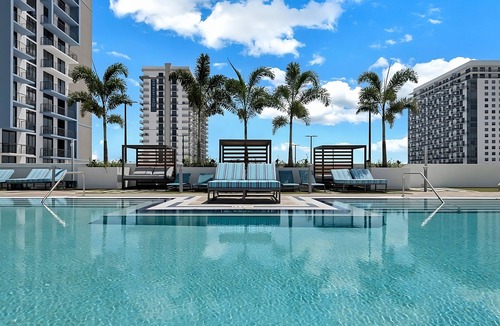 Doral Hotel | Two 3BR Escape Offering Peaceful Golf Course View & Private Balcony