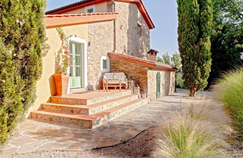 Monteverdi Marittimo Apartment | Two Apartments in 16th-Century Farmhouse: Wellness and Nature for Families and Groups