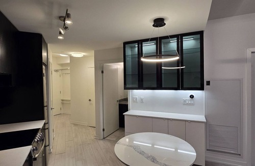 Niagara Condo | Two bed condo liberty village full lake view Short term