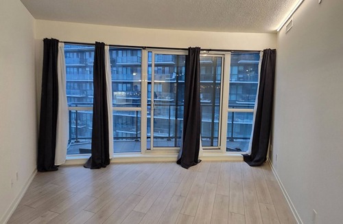 Niagara Condo | Two bed condo liberty village full lake view Short term