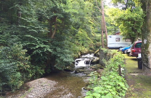 Barbrook Cottage | Two bed static (Sleeps 6). Walking distance of Lynton with onsite fishing