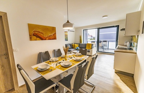 Verzej Apartment | Two Bedroom Apartment Ravnica with Balcony