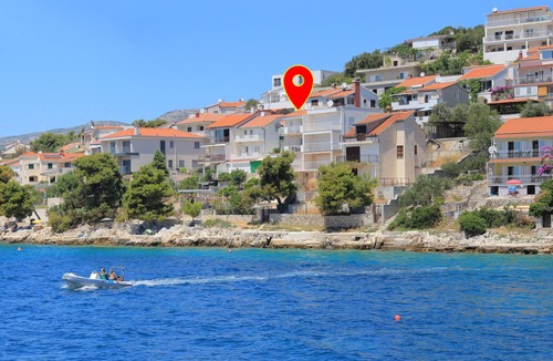 Okrug Donji Apartment | Two bedroom apartment near beach Okrug Donji, Čiovo (A-19974-a)