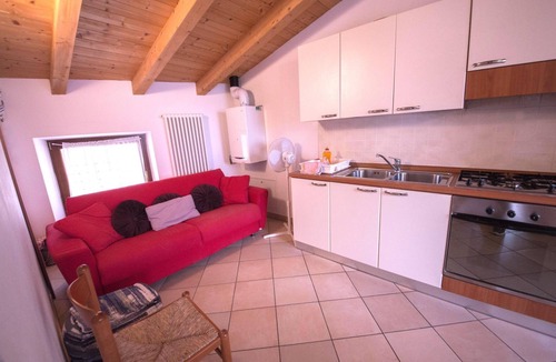 Arco House | Two-Bedroom Apartment
