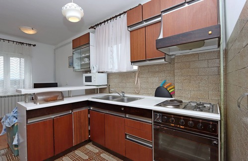 Punat Apartment | Two bedroom apartment with balcony and sea view Punat, Krk (A-5410-a)