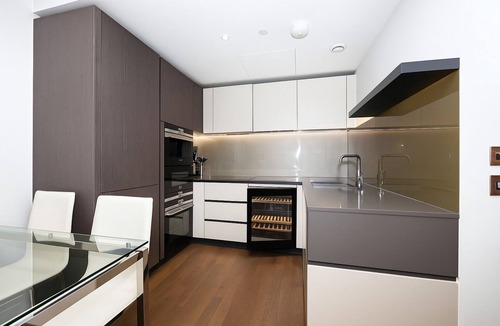 Nine Elms Apartment | Two Bedroom Flat-Heart of London