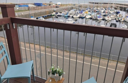 Nairn Apartment | Two-bedroom flat overlooking Nairn Harbour, close to facilities