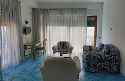Casamicciola Terme House | Two bedroom suite apartment with private equipped terrace