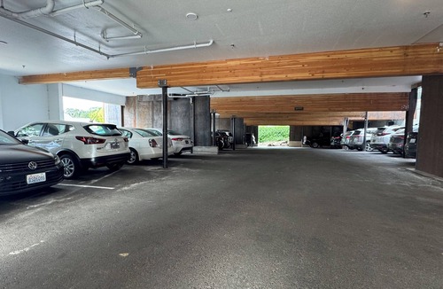 White Salmon Apartment | Two-bedroom suite-located downtown White Salmon, suite 4