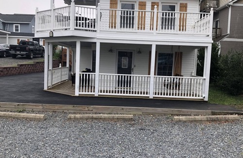 Solomons Apartment | Two bedroom two bath home on charming Solomons Island