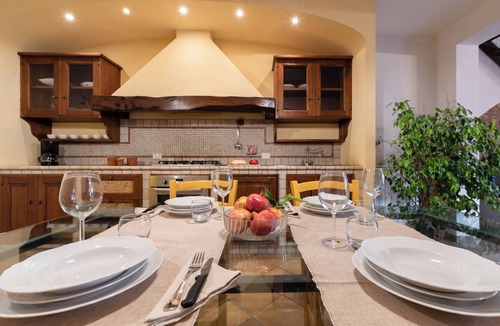 San Pietro in Bossolo Apartment | Two-bedroom, two-bathroom apartment with pool and AC