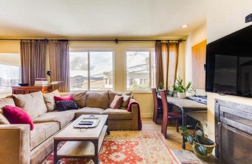 Potrero Hill House | Two Bedroom, Two Newly Renovated Bathrooms, Deck