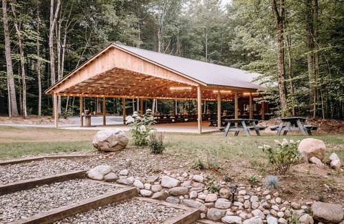 Middle Grove Cabin | Two cabins in one space. Enjoy your own private space in the cozy woods. Cabin is divided into two separate rooms. Dog friendly