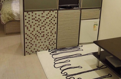 Prince Edward Apartment | Two cozy single beds near MTR -6