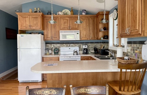 Cooperstown House | Two Direct Otsego Lakefront Homes ~ Sleeps 14!