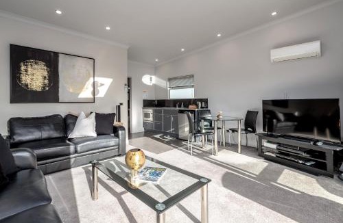 Martinborough Villa | TWO FOUR COLOGNE