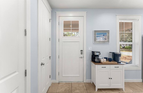 Laurel Grove House | Two Golf Carts ~ Pet Friendly