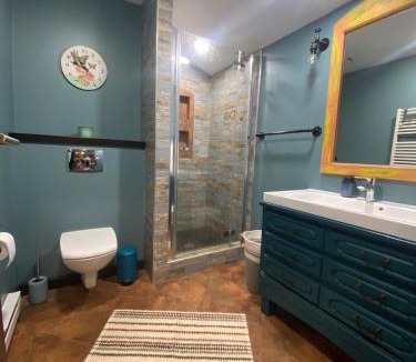 Ucea de Jos Villa | Two lakes heaven - Private Lakes & Mountain Retreat