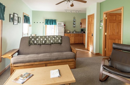 Bayfield Apartment | Two-Level Forest Retreat | Near Bayfield