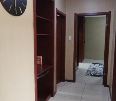 Rustenburg Apartment | Two Lilies
